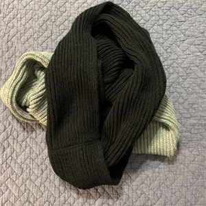 Bundle of 2 Circle Scarves